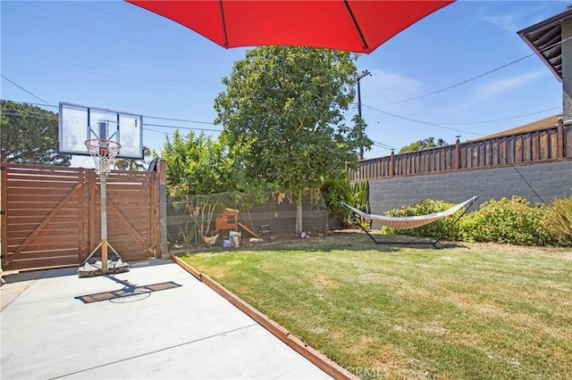 429 S Colfax St, La Habra, CA 90631 - fenced backyard with a patio area