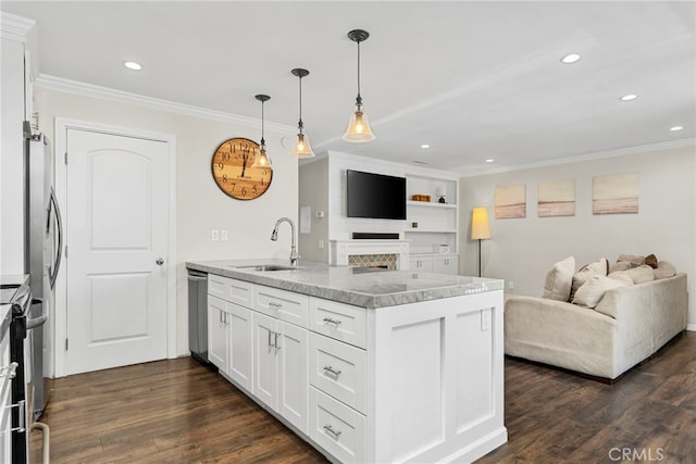 17700 Palo Verde Ave, Cerritos, CA 90703 - kitchen featuring open floor plan, a peninsula, ornamental molding, white cabinets, and recessed lighting