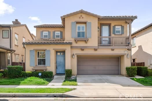 252 W Tulip Tree Ave, Orange, CA 92865 - view of front facade featuring stucco siding and a tile roof