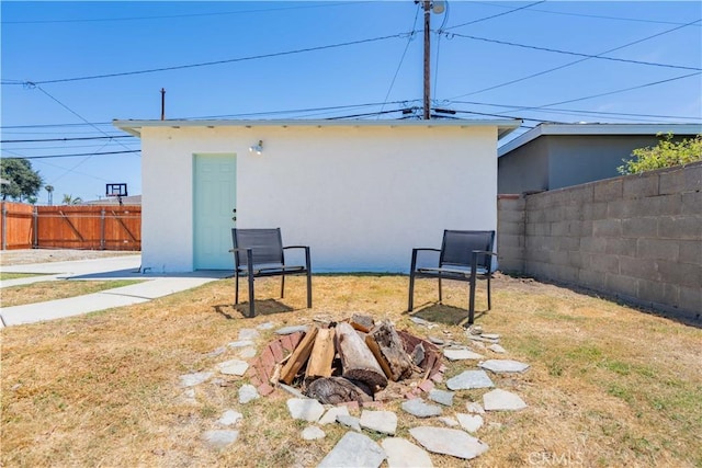 10536 La Mirada Blvd, Whittier, CA 90604 - rear view of property with stucco siding