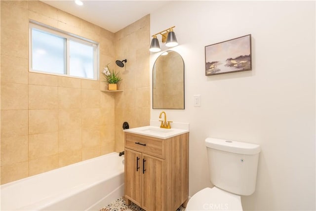 10536 La Mirada Blvd, Whittier, CA 90604 - full bath featuring vanity and shower / bathtub combination