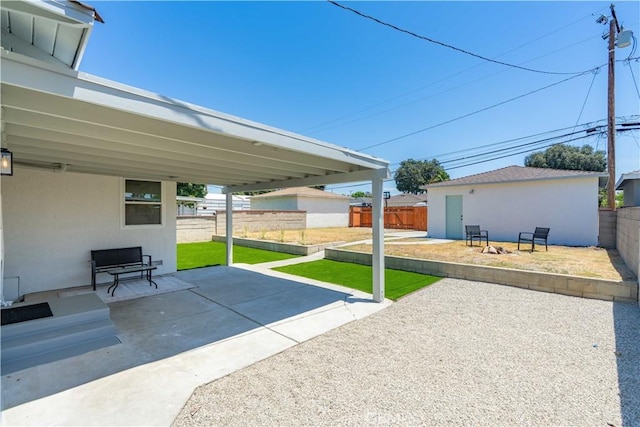 10536 La Mirada Blvd, Whittier, CA 90604 - view of patio