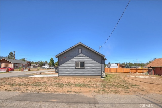 2217 Juniper Ln, Big Bear City, CA 92314 - view of side of home