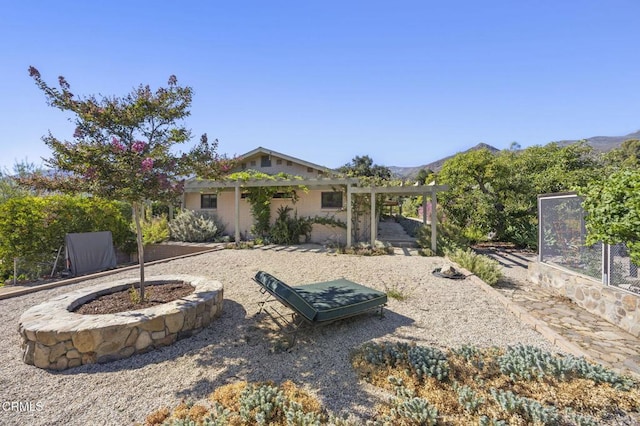 4530 Hendrickson Rd, Ojai, CA 93023 - rear view of property