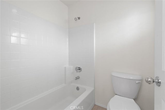 28403 Calex Dr, Valencia, CA 91354 - bathroom featuring toilet and shower / washtub combination