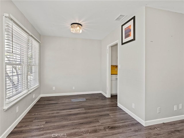 2623 N Parish Pl, Burbank, CA 91504 - unfurnished room featuring wood finished floors and baseboards