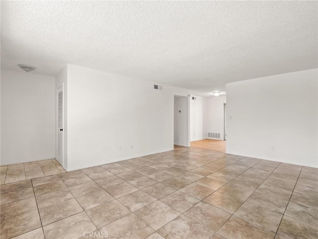 3725 N Fruit Ave Unit B, Fresno, CA 93705 - photo 7