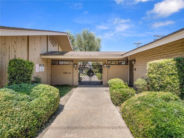 3749 N Fruit Ave Unit A, Fresno, CA 93705 - photo 3