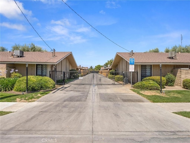 3749 N Fruit Ave Unit A, Fresno, CA 93705 - photo 5