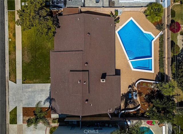 121 W Borromeo Ave, Placentia, CA 92870 - view of subject property featuring a pool area