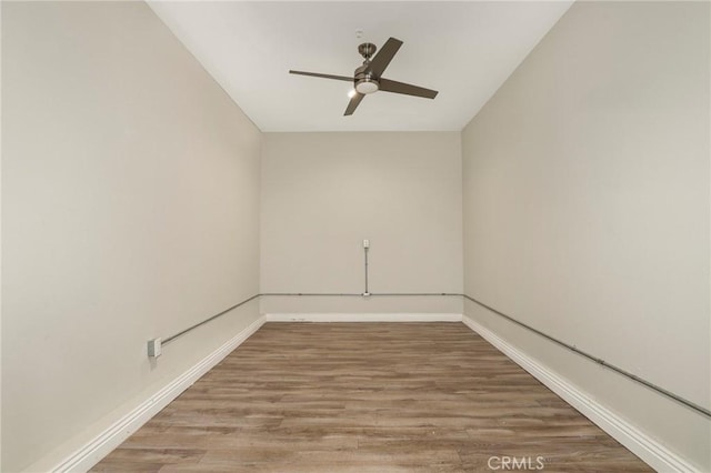28245 Nield Ct, Saugus, CA 91350 - spare room featuring a ceiling fan and wood finished floors