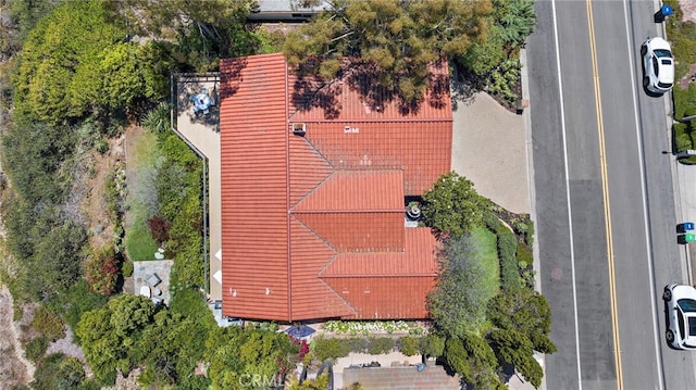 2575 Temple Hills Dr, Laguna Beach, CA 92651 - drone / aerial view
