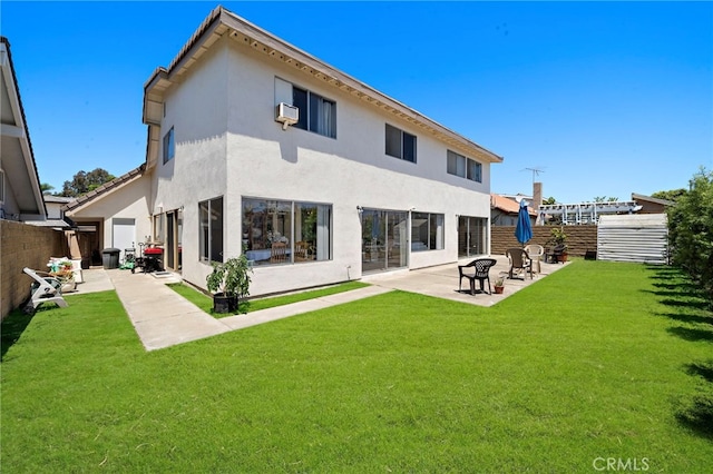 20822 Skimmer Ln, Huntington Beach, CA 92646 - rear view of property with a patio area and stucco siding