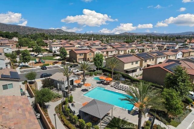 32985 Middlegate Pl, Lake Elsinore, CA 92530 - aerial perspective of suburban area with mountains