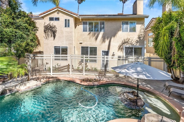 31 Cayman Brac, Aliso Viejo, CA 92656 - view of swimming pool with a patio