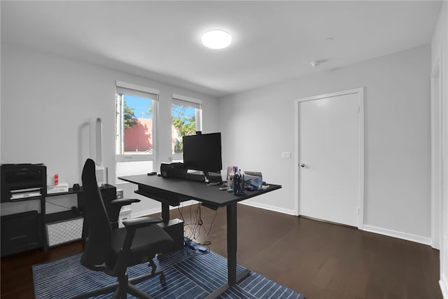 2930 Rowena Ave Unit 4, Los Angeles, CA 90039 - office space with wood finished floors and baseboards