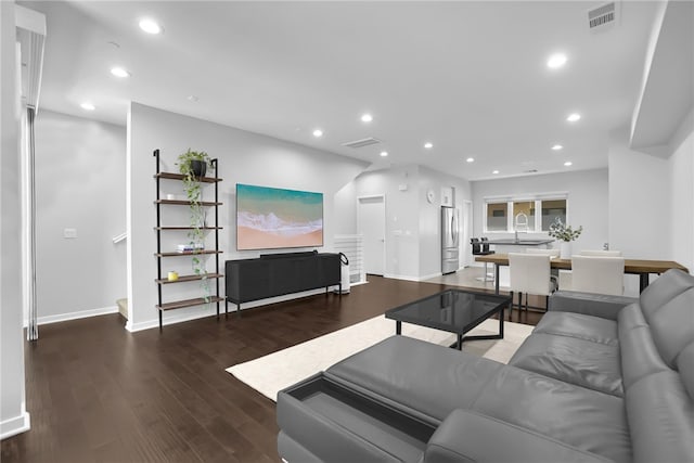 2930 Rowena Ave Unit 4, Los Angeles, CA 90039 - living area featuring wood finished floors and recessed lighting