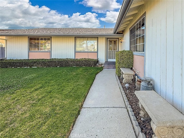 2191 Hilldale Ave, Simi Valley, CA 93063 - doorway to property with a lawn