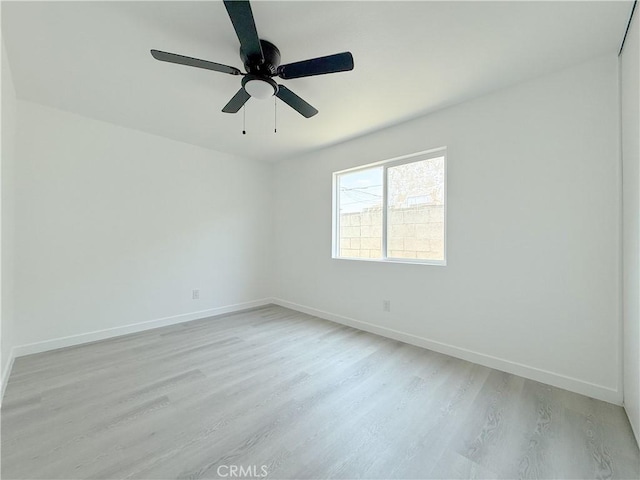 842 W Palmer St, Compton, CA 90220 - empty room featuring light wood-style flooring and ceiling fan