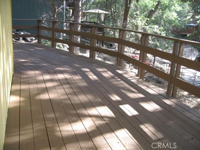 2756 Circle Dr, Running Springs, CA 92382 - view of deck