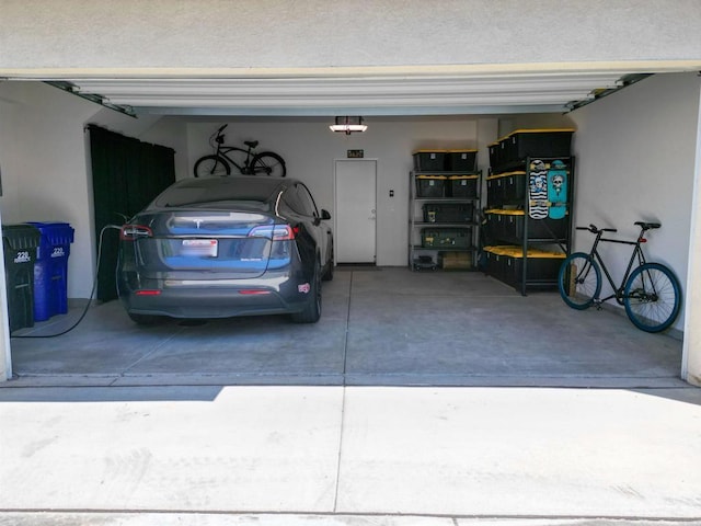 220 Perennial Pl, Fallbrook, CA 92028 - garage featuring a garage door opener