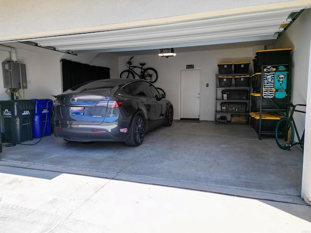 220 Perennial Pl, Fallbrook, CA 92028 - garage with a garage door opener