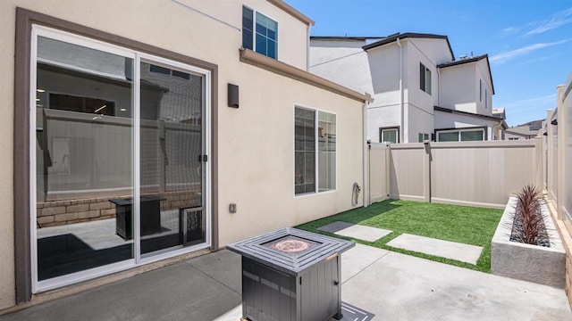 220 Perennial Pl, Fallbrook, CA 92028 - fenced backyard featuring a patio and an outdoor fire pit