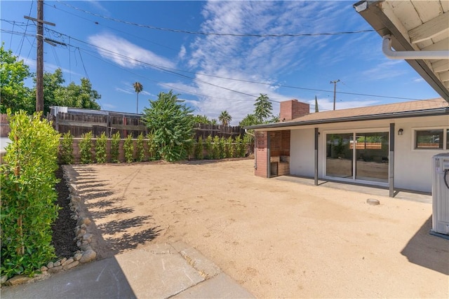 19436 Chaparral St, Rialto, CA 92376 - view of yard with a patio area