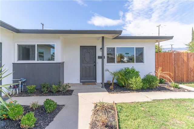 19436 Chaparral St, Rialto, CA 92376 - view of front facade featuring stucco siding