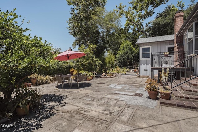 3254 Los Olivos Ln, La Crescenta, CA 91214 - view of patio featuring stairway and outdoor dining area