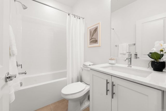 2310 Stardust Gln, Escondido, CA 92025 - full bath featuring vanity, shower / bath combination with curtain, and tile patterned floors