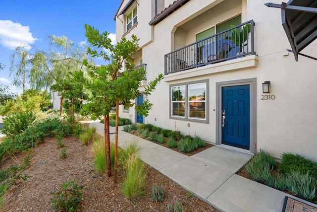 2310 Stardust Gln, Escondido, CA 92025 - entrance to property featuring stucco siding
