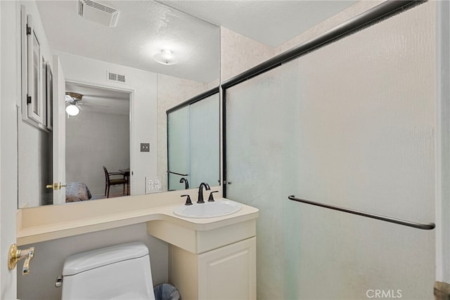 4790 Adam Rd, Simi Valley, CA 93063 - bathroom featuring ceiling fan, connected bathroom, a shower with shower door, and vanity