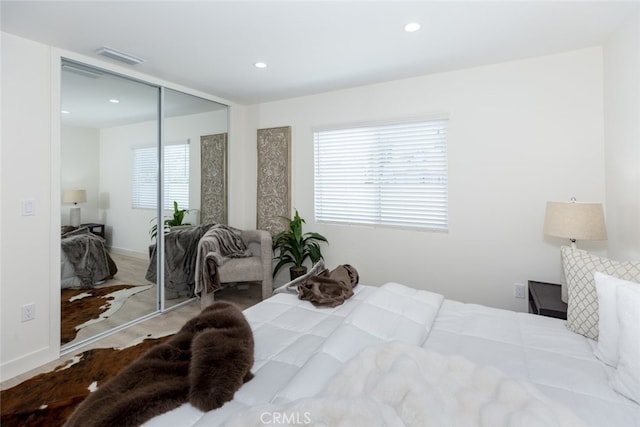 15256 Clymer St, San Fernando, CA 91345 - bedroom featuring a closet and recessed lighting