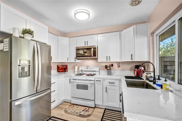 950 S Pearwood Ln, Anaheim, CA 92806 - photo 16