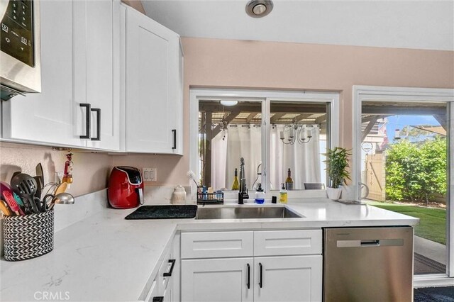 950 S Pearwood Ln, Anaheim, CA 92806 - photo 18