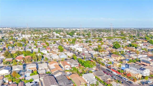 9218 Hooper Ave, Los Angeles, CA 90002 - aerial view of property's location featuring nearby suburban area