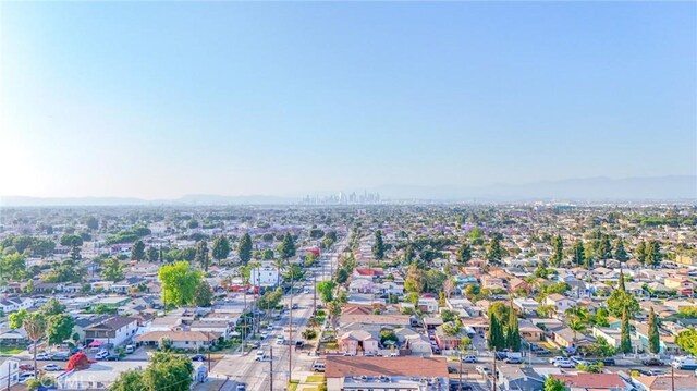 9218 Hooper Ave, Los Angeles, CA 90002 - drone / aerial view