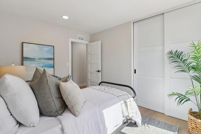 1358 Walnutview Dr, Encinitas, CA 92024 - bedroom with a closet, wood finished floors, and recessed lighting
