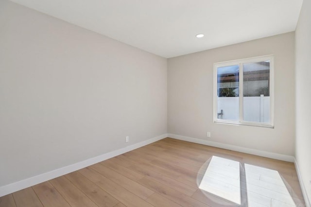 1358 Walnutview Dr, Encinitas, CA 92024 - unfurnished room with light wood-style flooring and recessed lighting