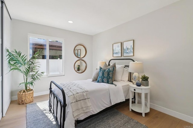 1358 Walnutview Dr, Encinitas, CA 92024 - bedroom with wood finished floors and recessed lighting
