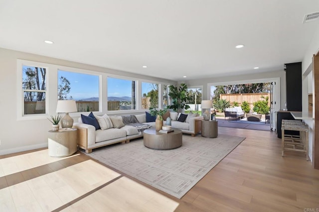 1358 Walnutview Dr, Encinitas, CA 92024 - photo 1