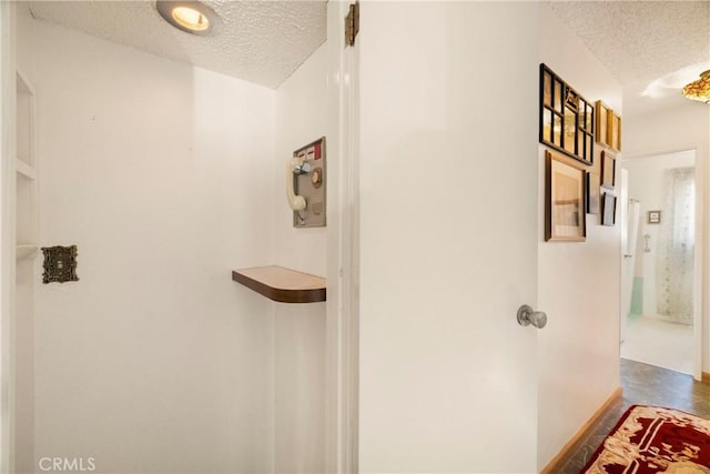 341 Mellane Cir, Orland, CA 95963 - hall with a textured ceiling and baseboards