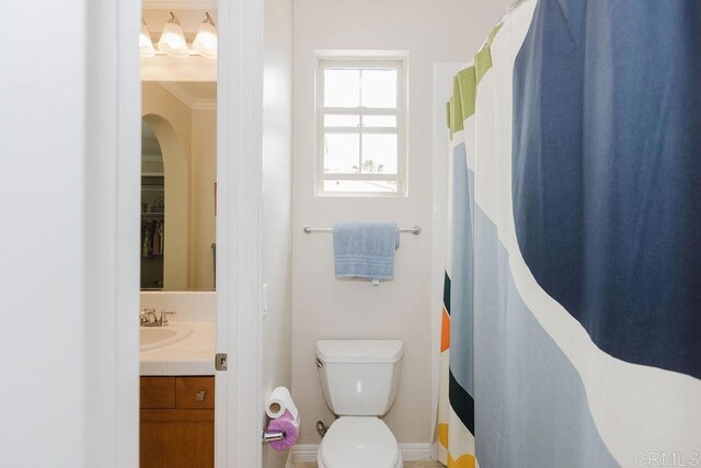 2740 E Bainbridge Rd, San Diego, CA 92106 - full bathroom with vanity and toilet
