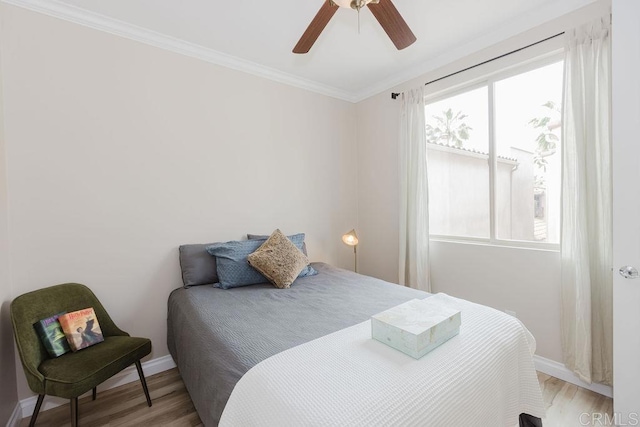 2740 E Bainbridge Rd, San Diego, CA 92106 - bedroom with crown molding, light wood-style flooring, and ceiling fan