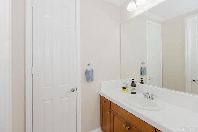 2740 E Bainbridge Rd, San Diego, CA 92106 - bathroom with vanity and ornamental molding