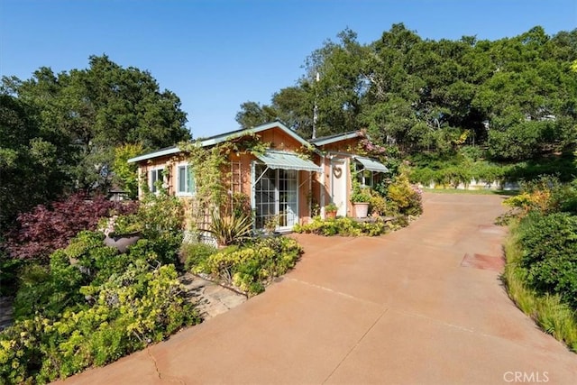 2310 Oak Haven Ln, Arroyo Grande, CA 93420 - view of side of property