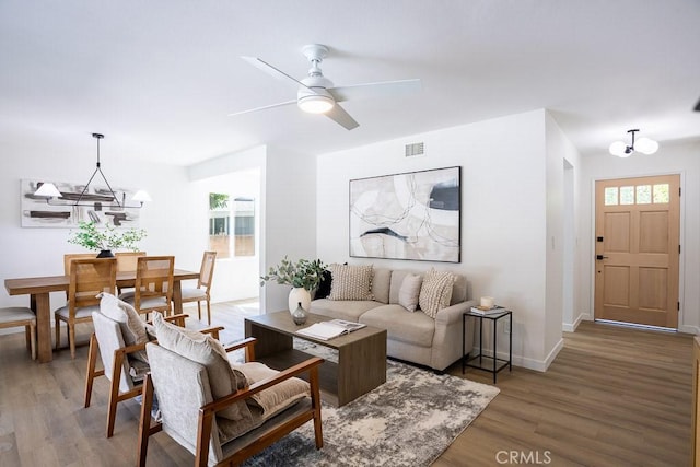 7746 Nevada Ave, Canoga Park, CA 91304 - photo 4