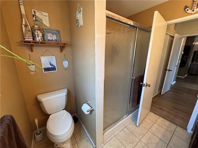 811 Mescal Dr, Barstow, CA 92311 - bathroom featuring tile patterned floors and a shower stall