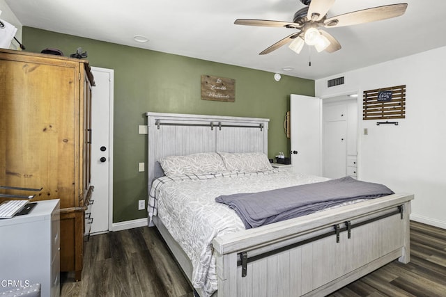 6100 Carter Ave, Bakersfield, CA 93308 - bedroom featuring dark wood-style flooring, a ceiling fan, and recessed lighting